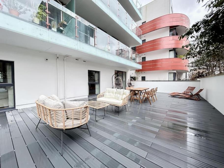 Stylish 2 Bed With Large Terrace Apartamento Londres