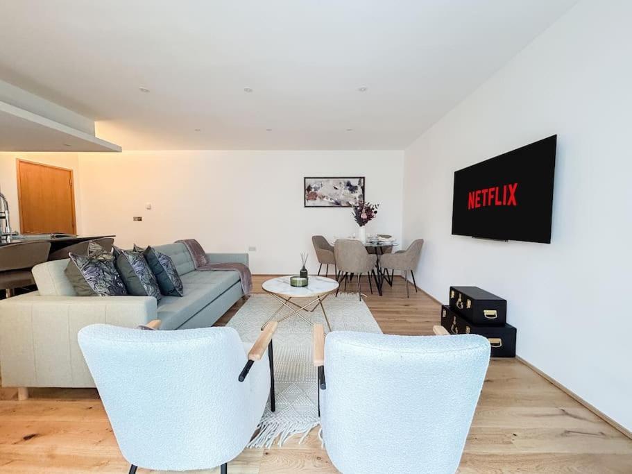 Apartamento Stylish 2 Bed With Large Terrace